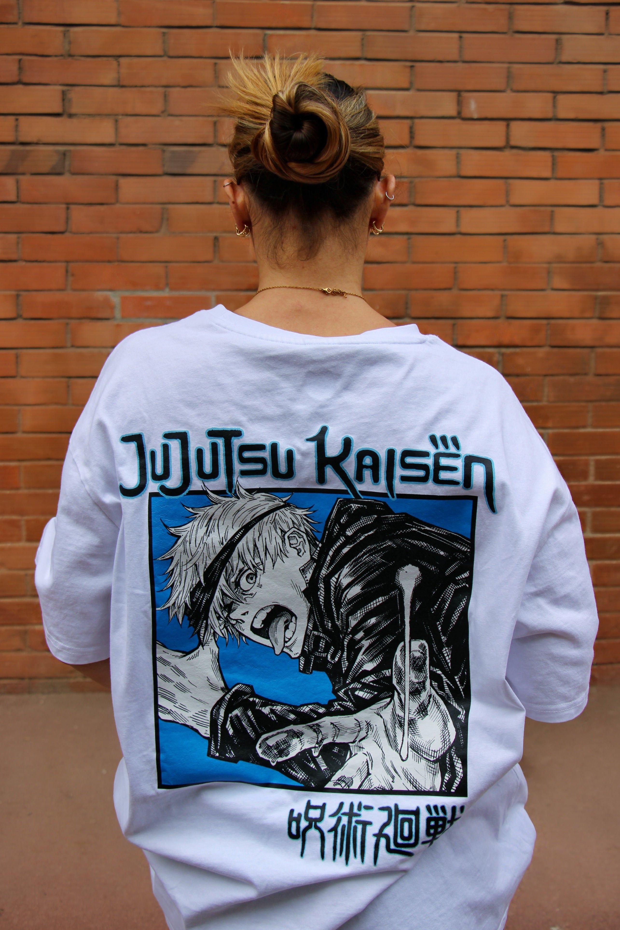 Camiseta Oversize Hechicero Seis Ojos