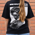 Camiseta Oversize Asesina Silenciosa
