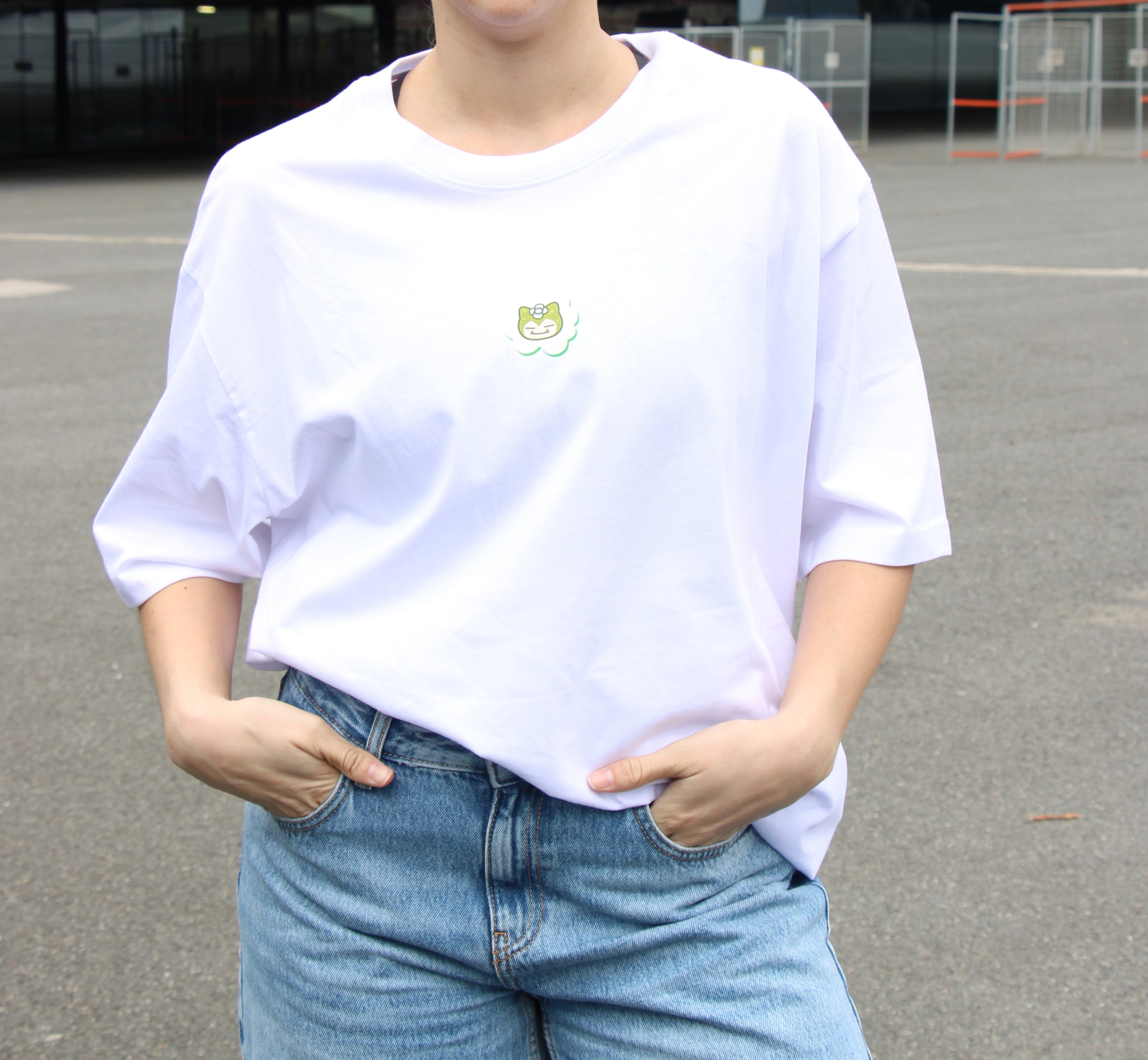 Camiseta Oversize Criatura Dormilona Verde