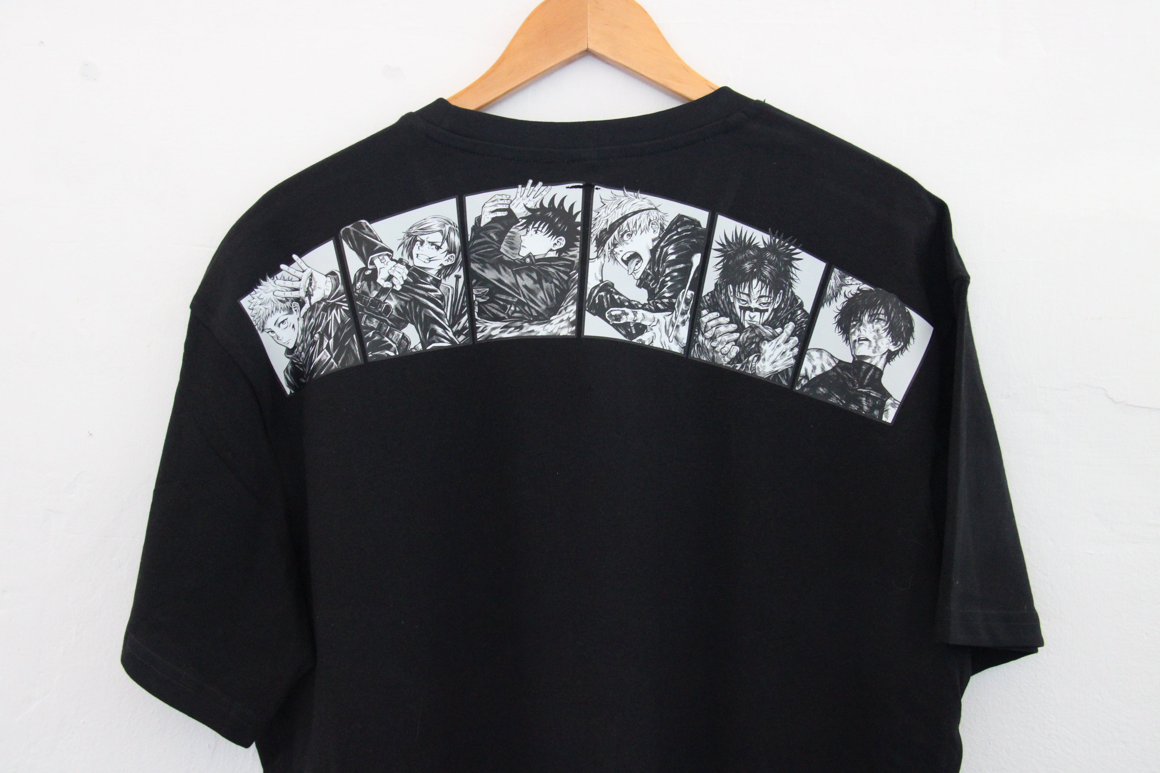 Camiseta Oversize Hechiceros