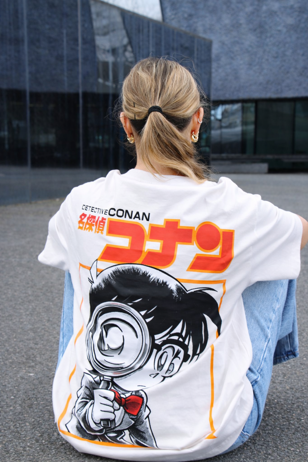 Camiseta Oversize Detective con Lupa