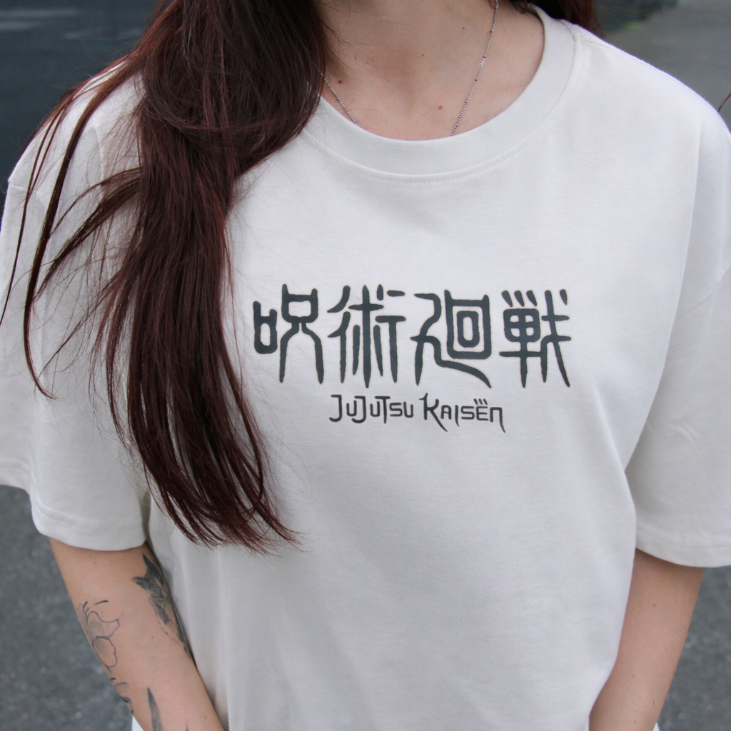 Camiseta Oversize Hechicera Martillo